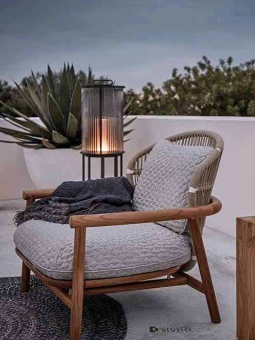 cozy comfort: gloster's fern low-back lounge chair (frame plantation teak, natural finish)