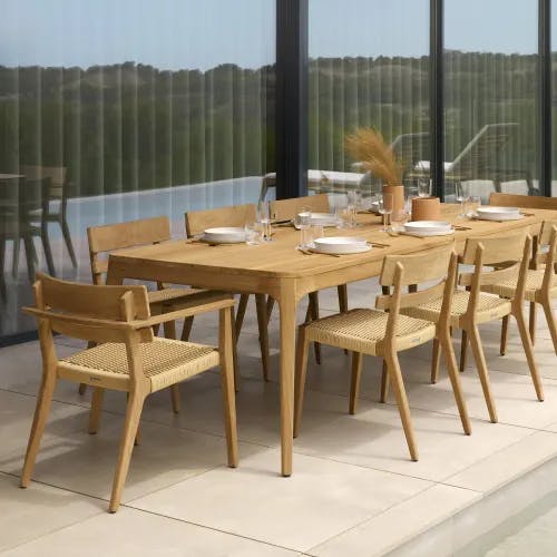 POINT Paralel Extending Dining Table (Closed), Dining Chairs & Loungers