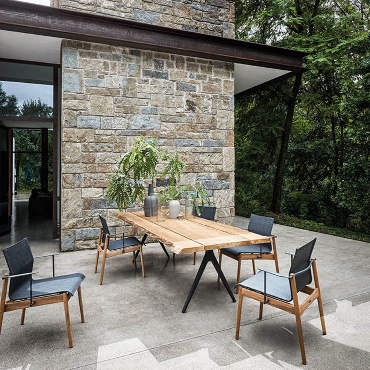 Raw Dining Table With Sap Wood Edge | Sway Dining Chair