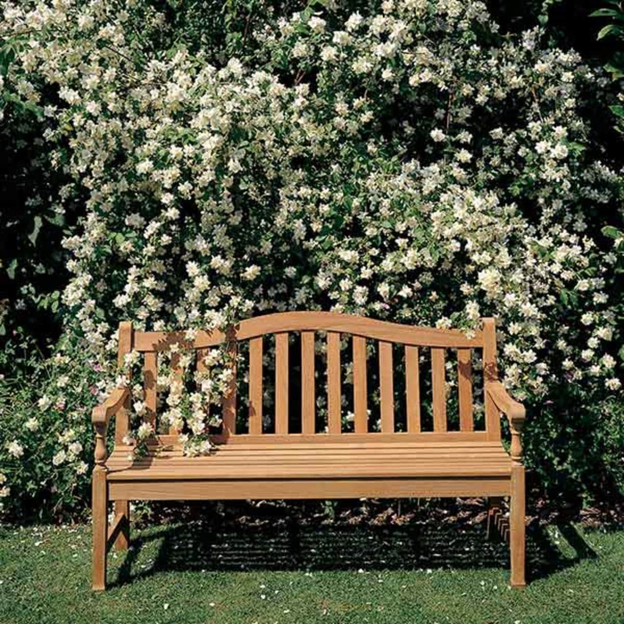 Barlow Tyrie Waveney 46" Teak Bench