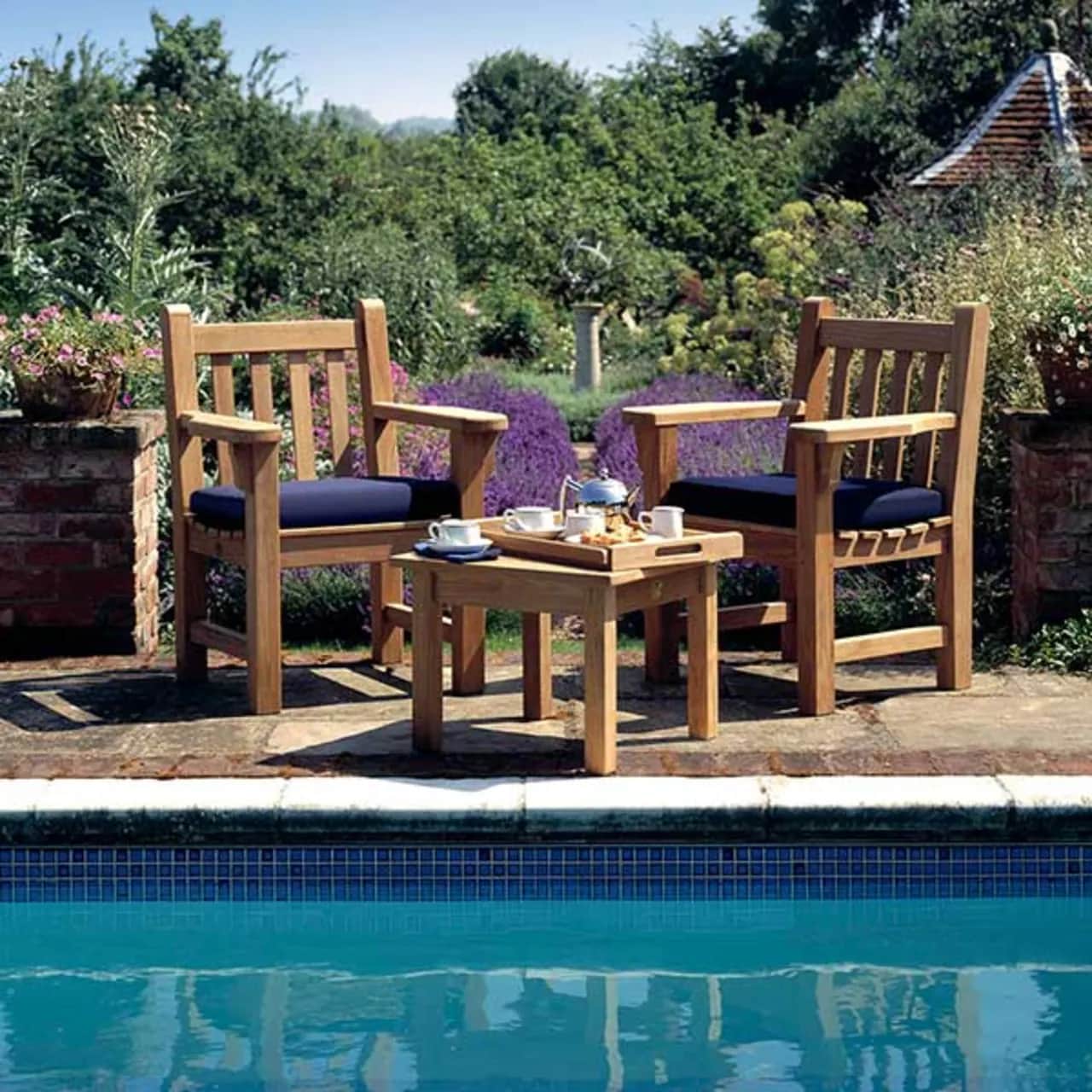 Barlow Tyrie London Armchairs with Colchester 21" Table