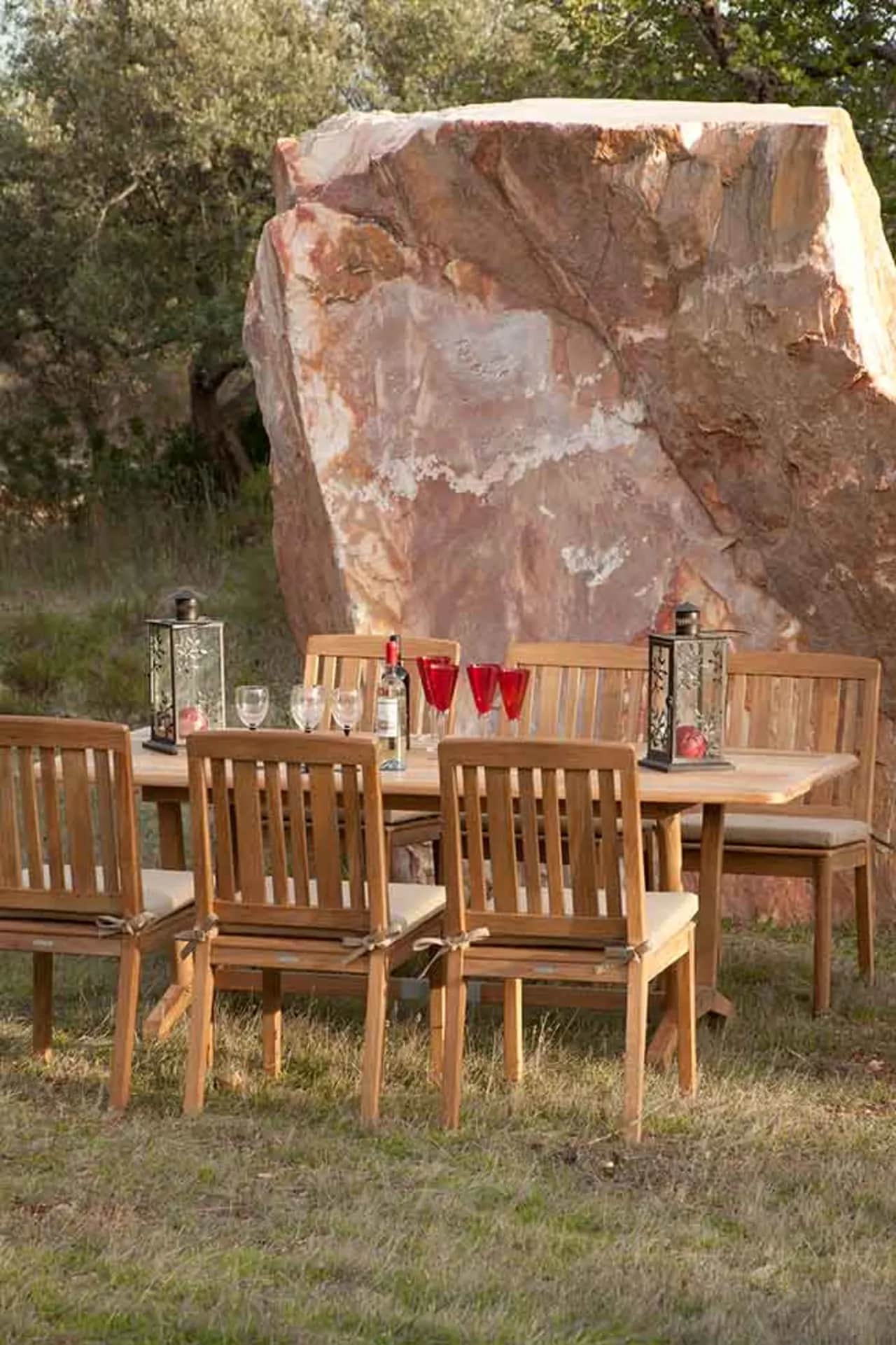 Chesapeake | Dining Side Chair and Dining Table