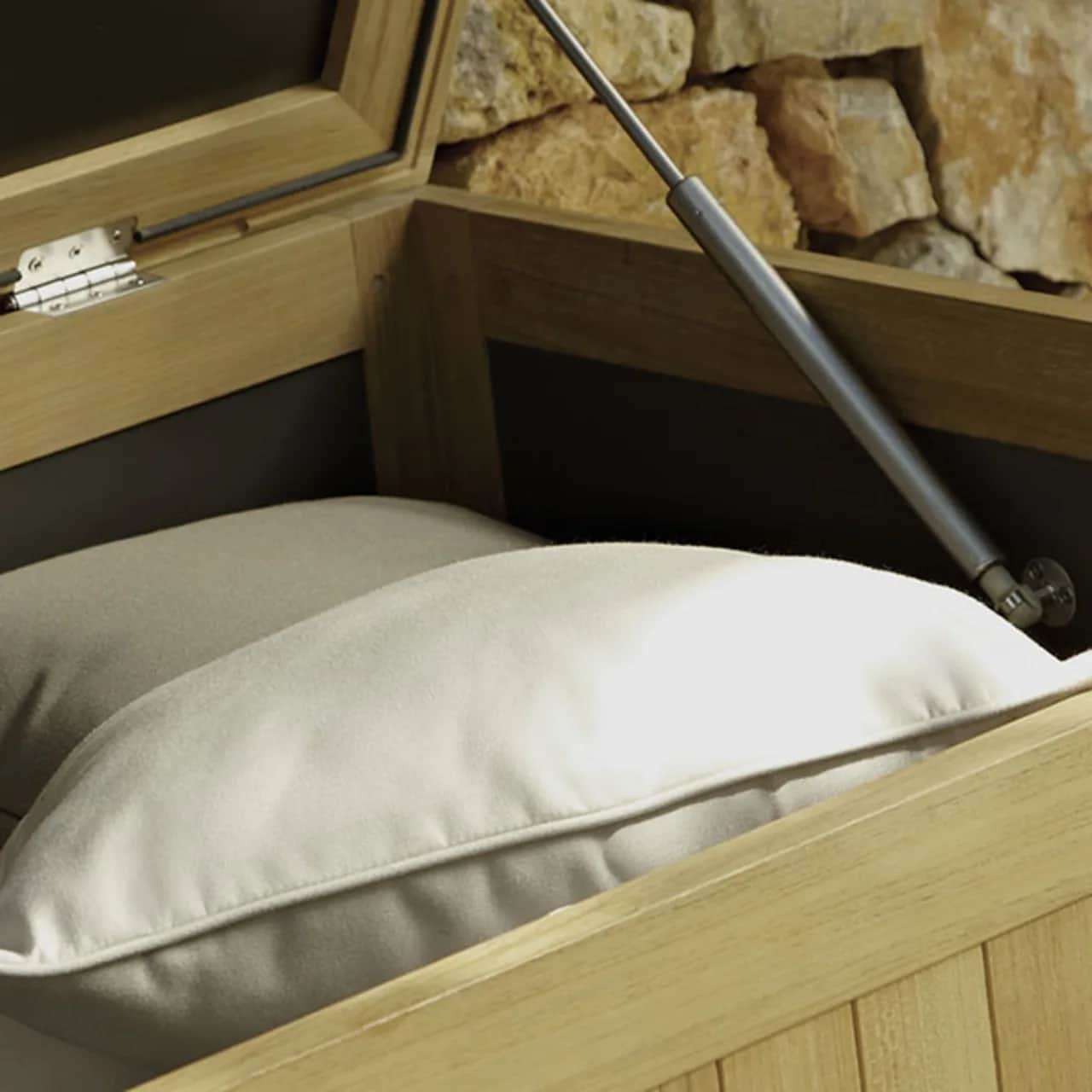 Gloster Standards Cushion Storage Chest | Teak Frame