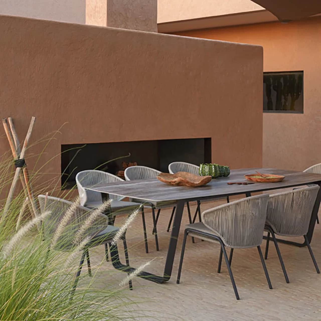 pretty companions: radoc chairs with air dining table