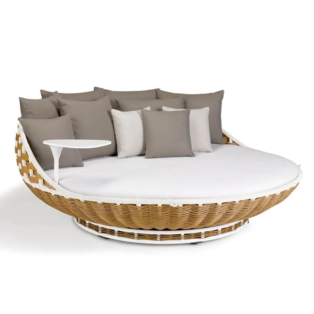 Natural Fiber round, woven, standing SWINGREST lounge chair.