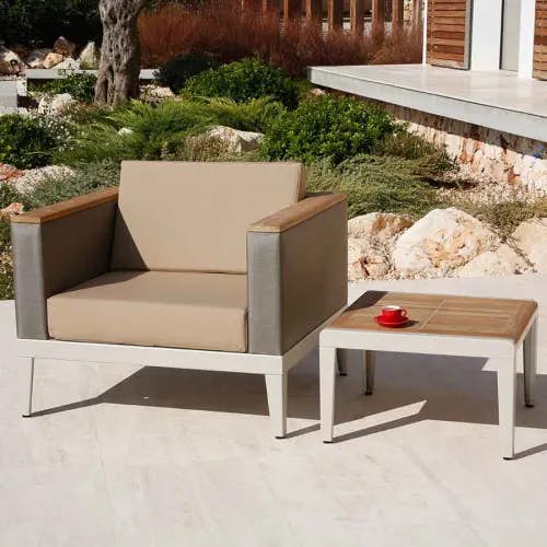 Barlow Tyrie Aura Deep Seating Armchair with Aura 26" Square Side Table