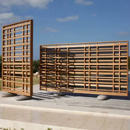 Barlow Tyrie Woodland Horizontal Teak Screen and  Vertical Teak Screen