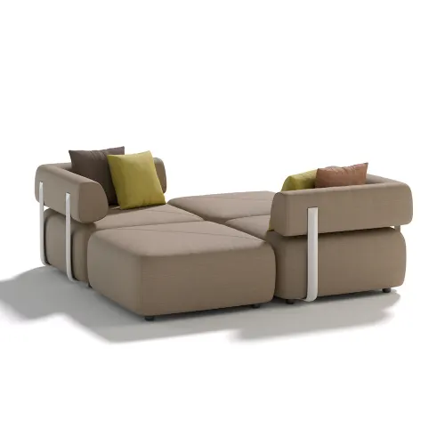 Possible Seating Formation (Courtesy of DEDON)