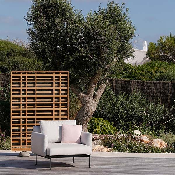 Barlow Tyrie Woodland Vertical Teak Screen with Layout Armchair