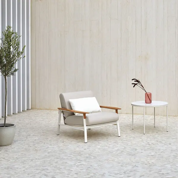 City Chair | Cream Aluminum Frame | Beige Seat & Back