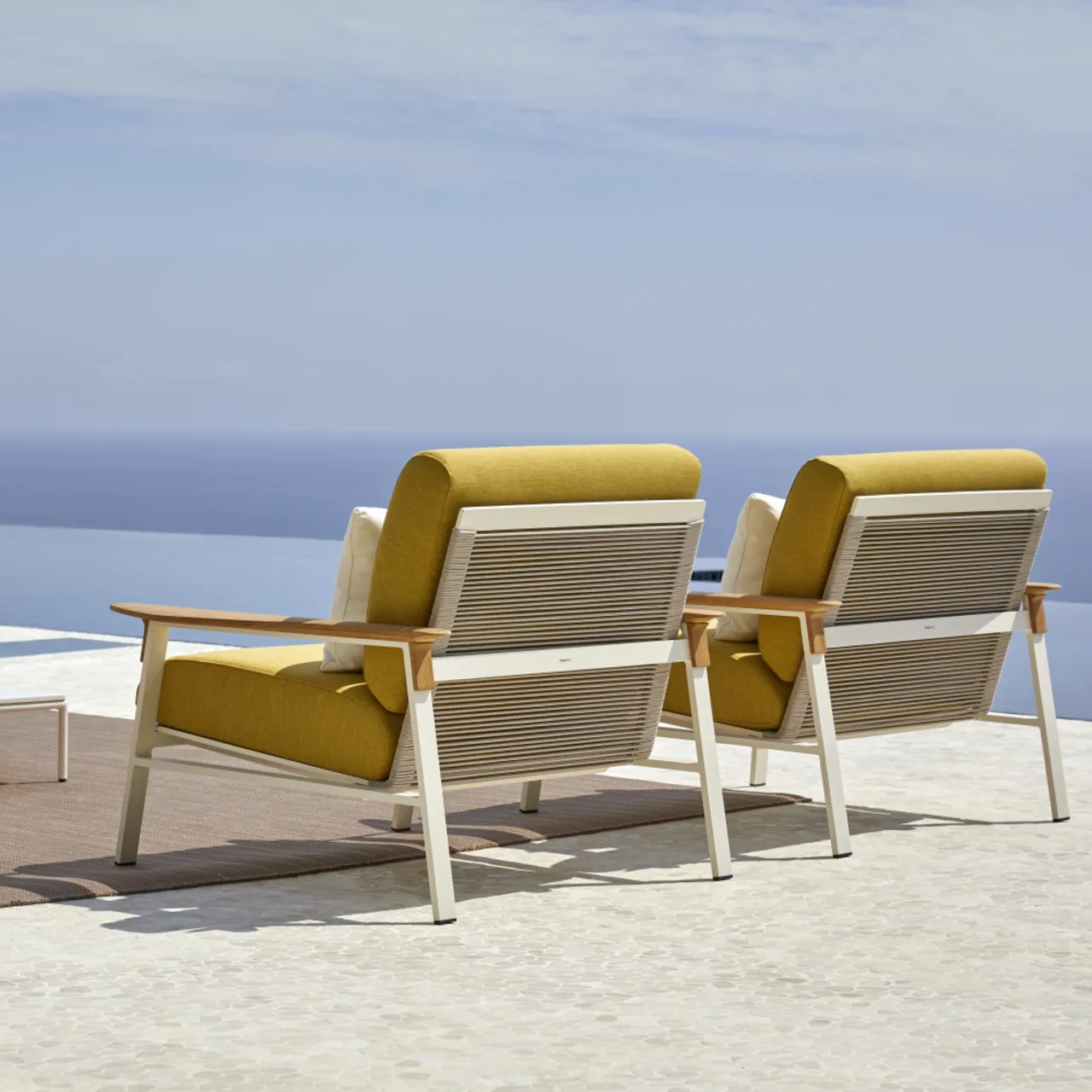 Point City Lounge Chairs