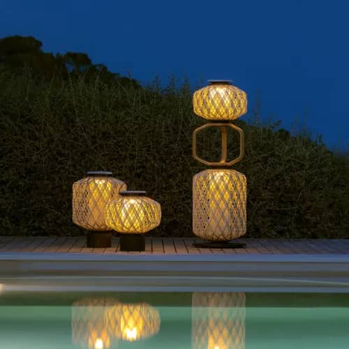 THE OTHERS Lanterns and Statue TOBO