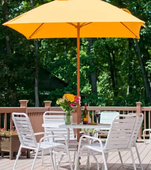 Frankford Monterey 7.5' Square Market Umbrella (Crank / No Tilt) | Yellow Canvas Fabric