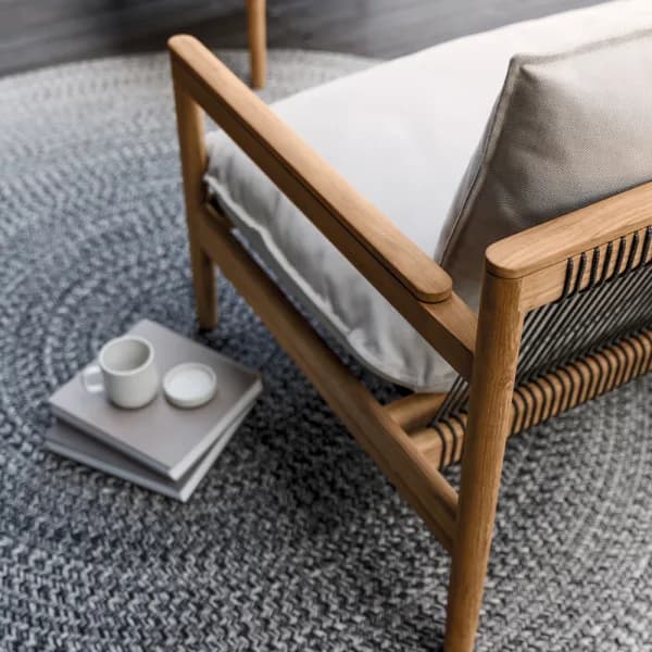 Gloster Saranac 2-Seater Sofa