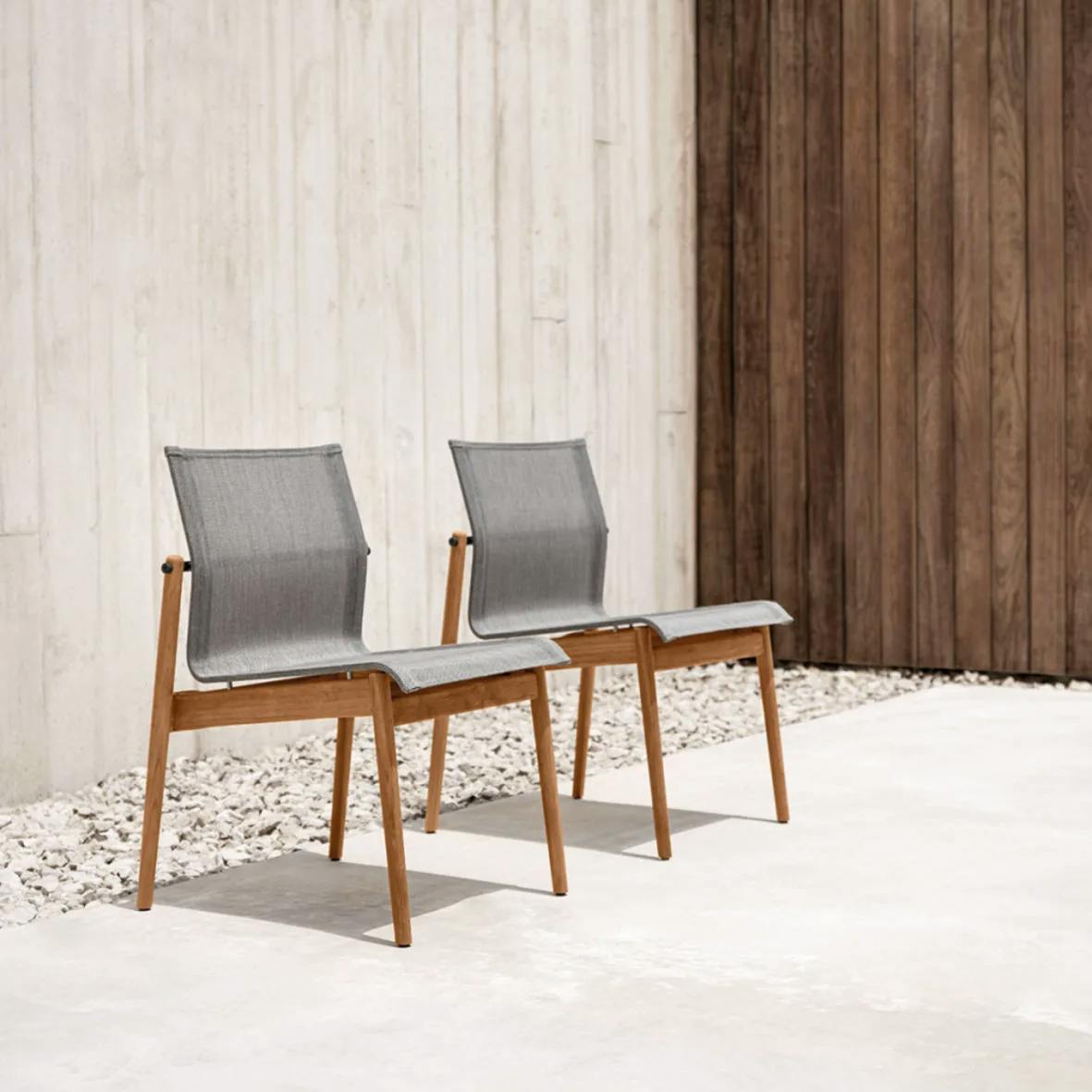 Gloster Sway Stacking Side Chairs | Meteor Frame Granite Sling