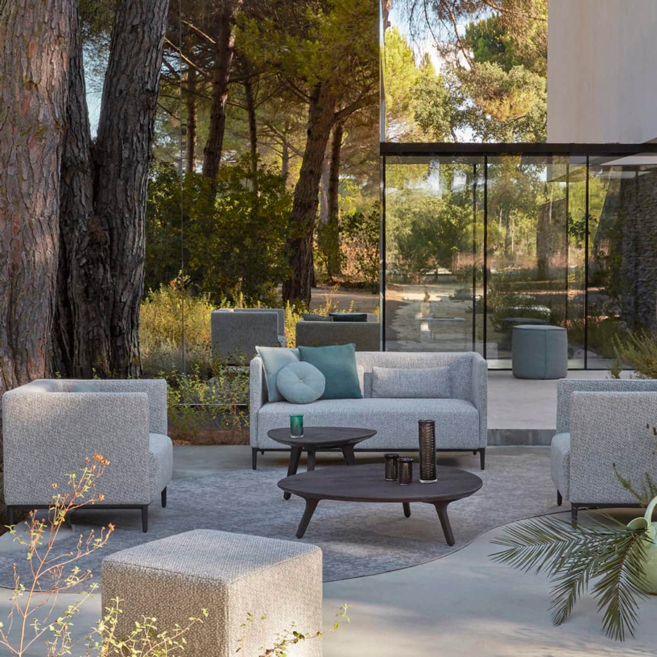 Zendo Sense Club Lounge Chairs and 2-Seater