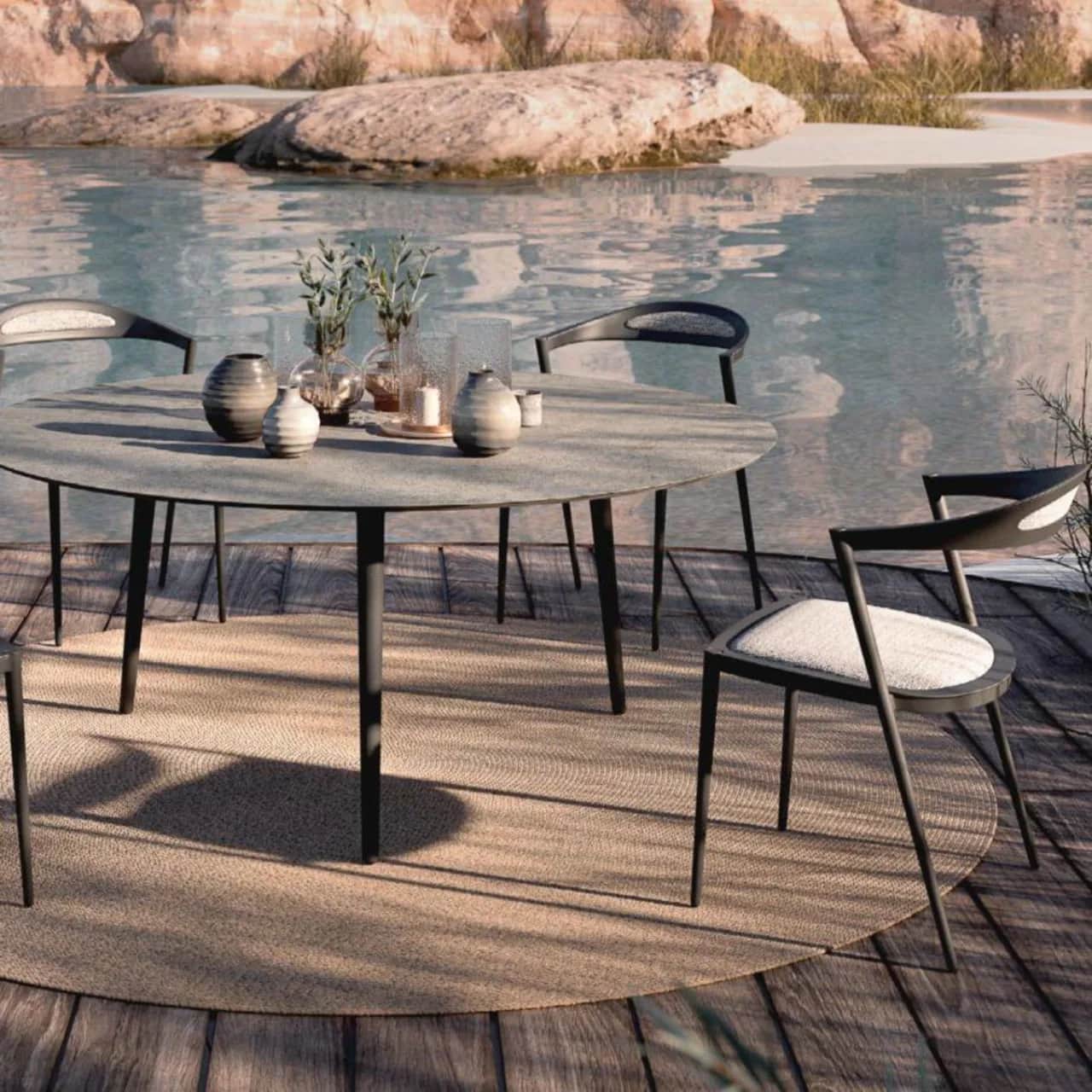 Styletto Low Dining Table 160cm Round + Dining Chairs