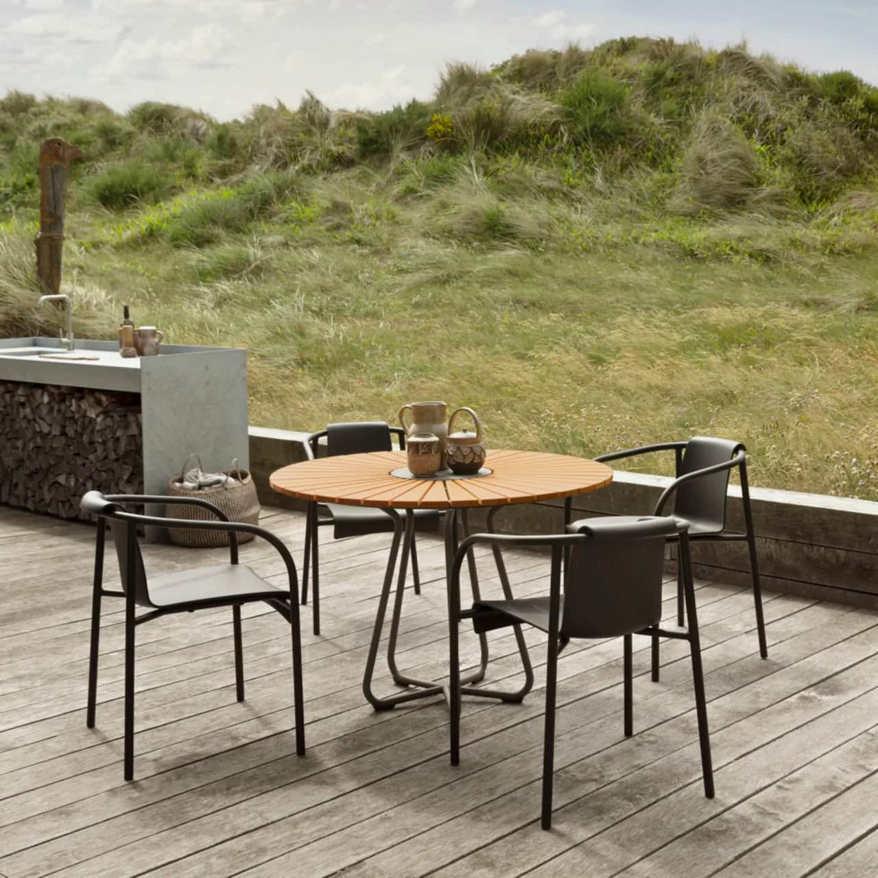 Houe Nami Dining Armchairs | Circle 43" Dining Table