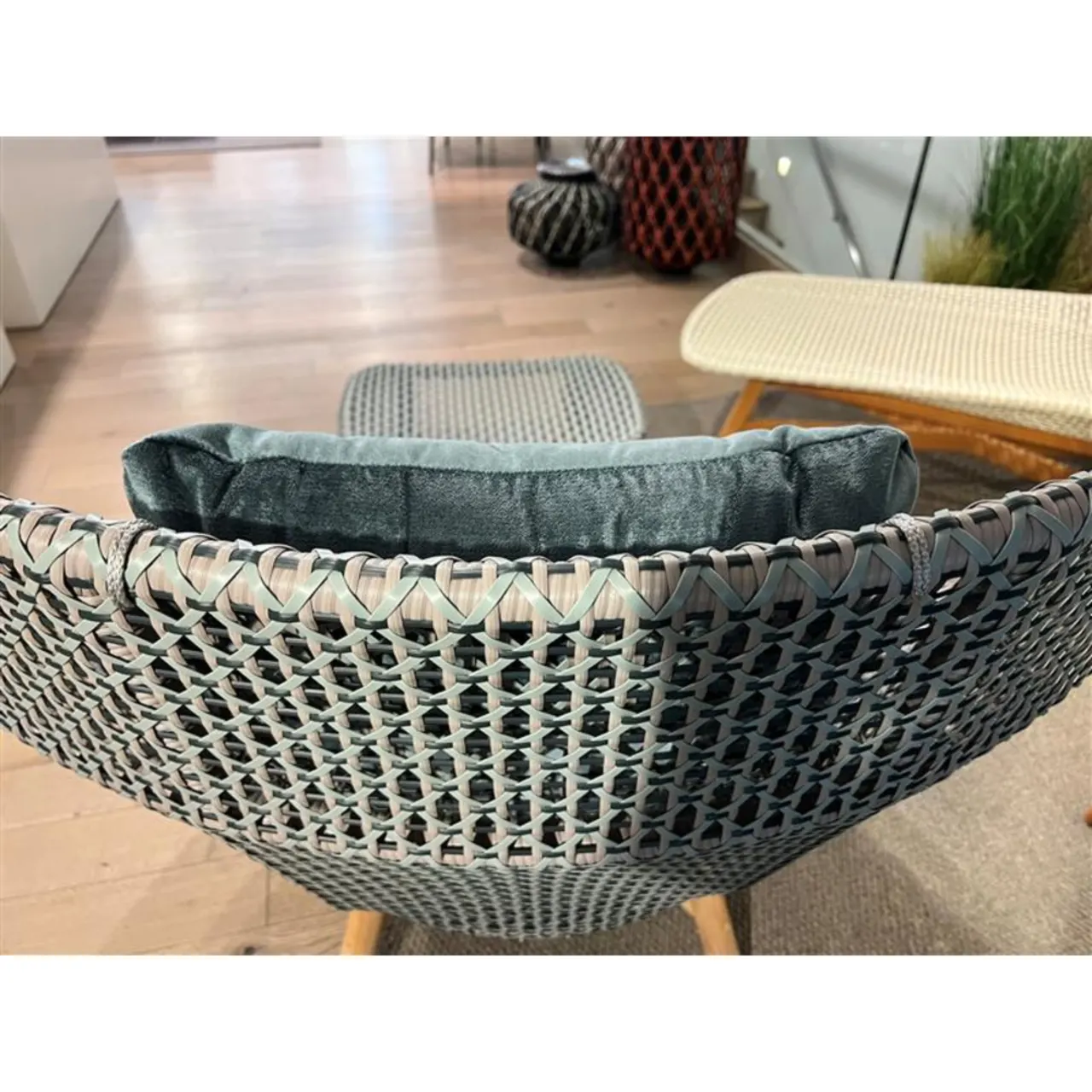 DEDON MBRACE Wing Chair | Optional: Headrest Cushion