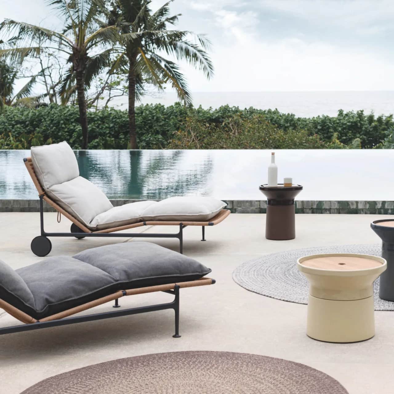 Gloster Zenith Lounger | Coso Side Table and Coffee Table