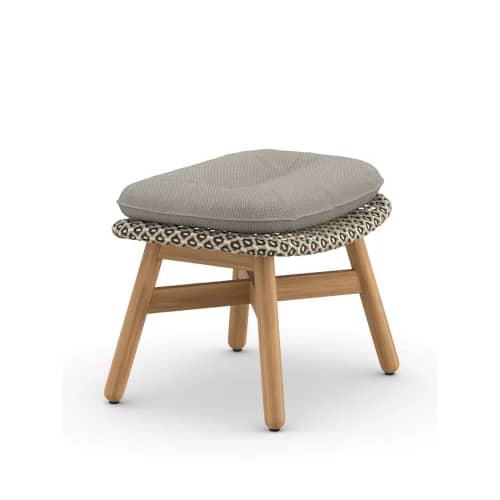 Woven Wicker DEDON Fiber Pepper | Teak Base | Cushions (Seat Shown) NATURA Taupe