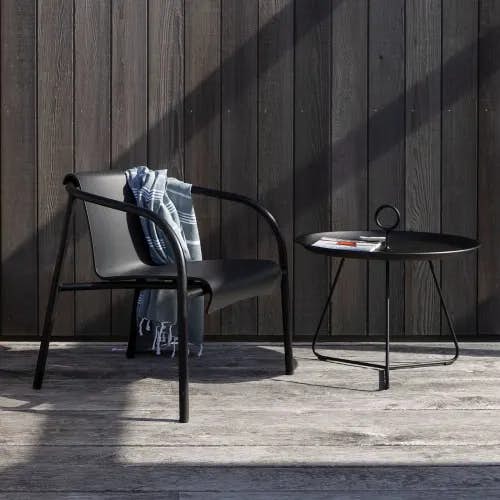 Houe Nami Lounge Chair Black and Eyelet Tray Table