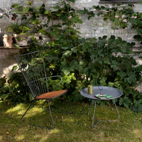 Houe Paon Lounge Chair | Eyelet 23" Tray Table