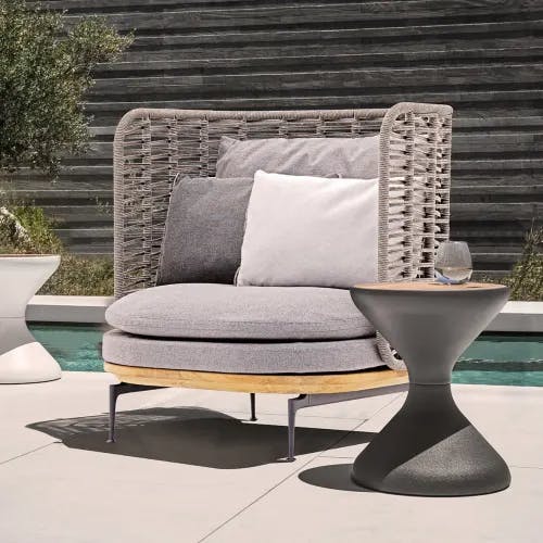 Gloster Mistral Lounge Chair | Bells Side Tables
