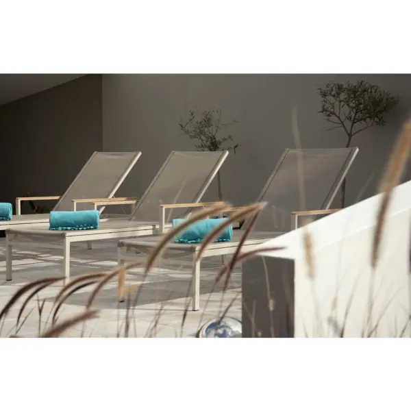 Barlow Tyrie Aura Sun Lounger