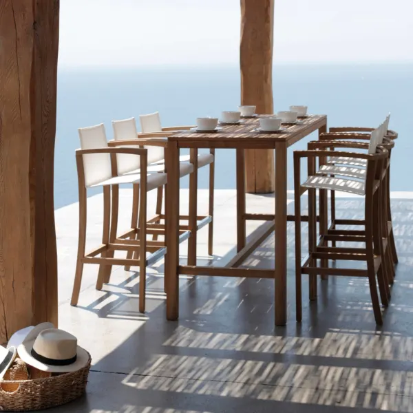 XQI Bar Height Chairs and Bar Table