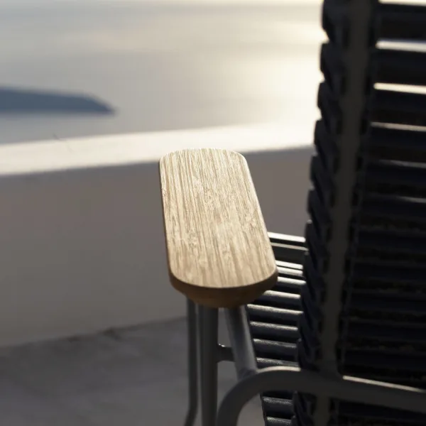 Houe Click Sun Lounger | Black Lamellas | Natural Bamboo Armrests