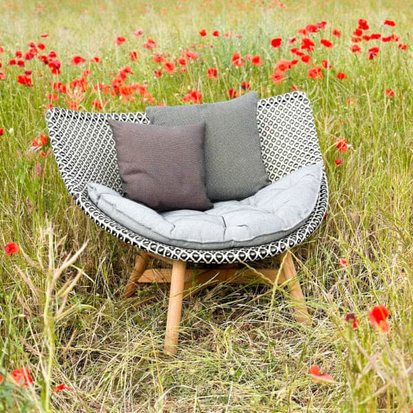 DEDON MBRACE Lounge Chair with Teak Legs