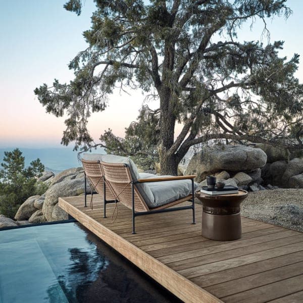 Gloster Zenith 2-Seater Sofa | Coso Coffee Table