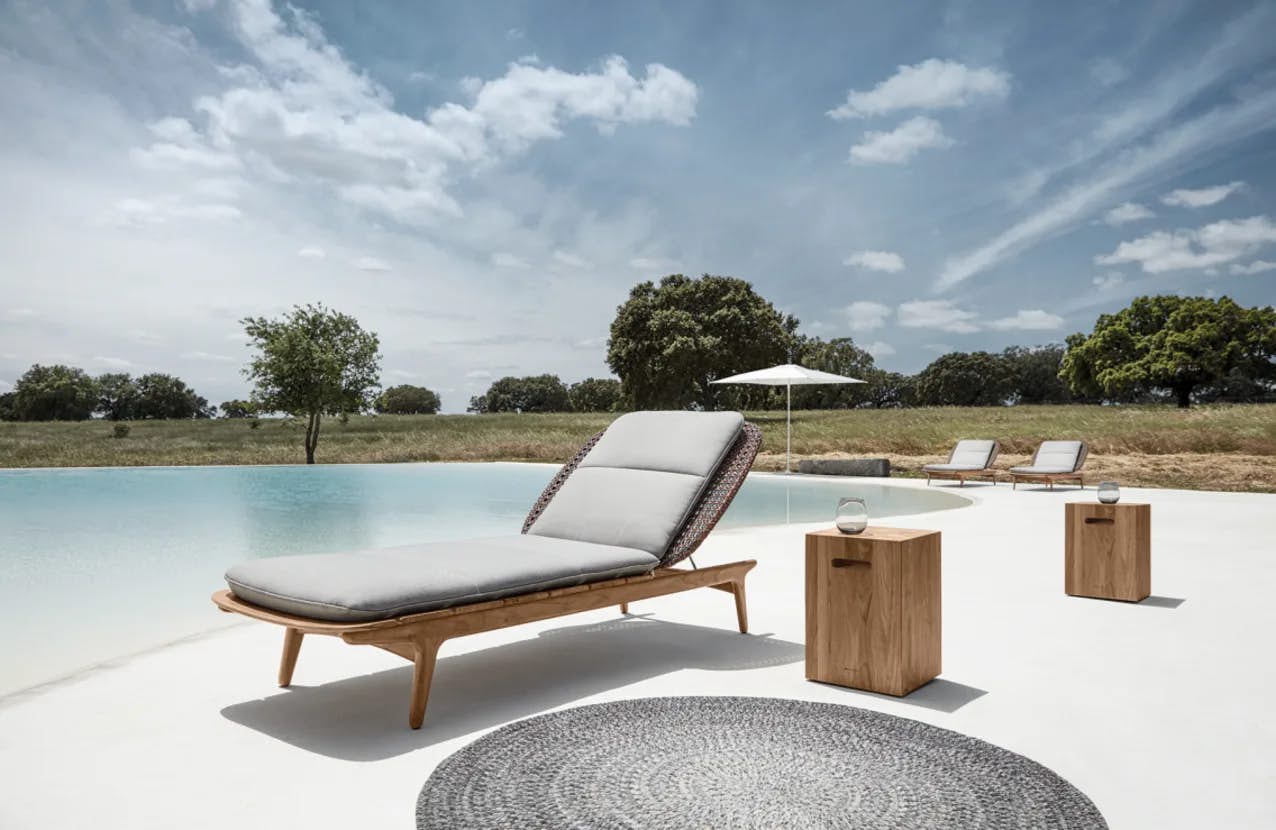 Kay Lounger | Block Side Table