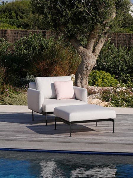 Barlow Tyrie | Layout Lounge Chair & Ottoman