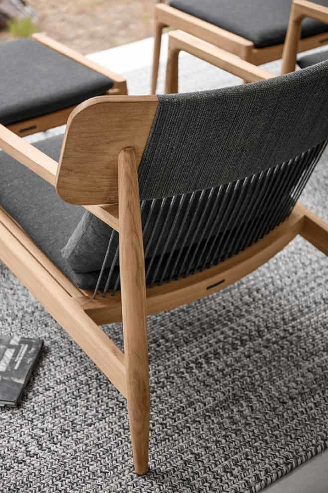 Archi | Lounge Chair and Ottoman