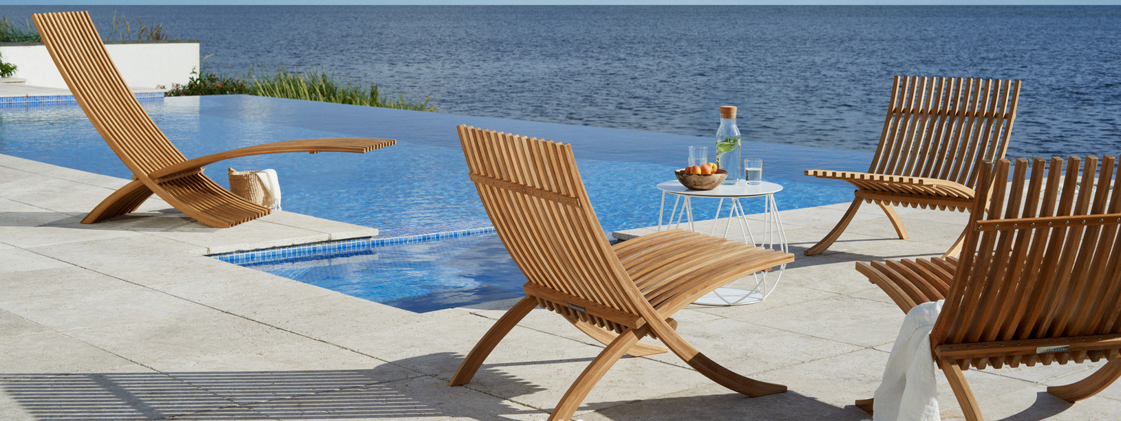 Nozib Lounger (left) and Lounge Chairs (right) 